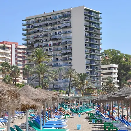 In First Line Apto. 12-6 * Marbella